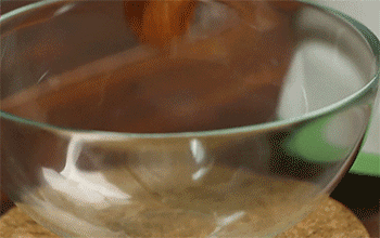 【芝士排骨】倒出酱汁