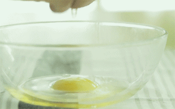 【番茄蛋饺】打散鸡蛋