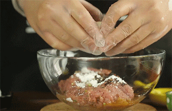 【糖醋小肉丸】打鸡蛋清