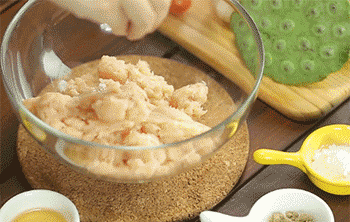 【茄汁鸡肉丸】调味