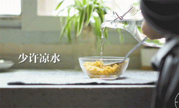 【蛋黄焗螃蟹】捣蛋黄