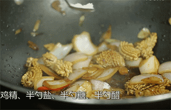 【爆炒鱿鱼卷】调味