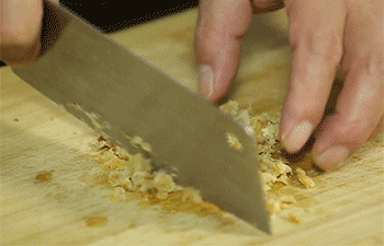 【腊味萝卜糕】开洋切末