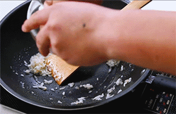 【咖喱烧茨菇】加入辣椒