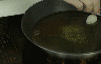 【虎皮鹌鹑蛋】炸鹌鹑蛋