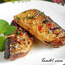 盐煎秋刀鱼的做法