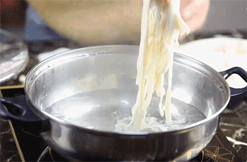 【臊子面】煮面条