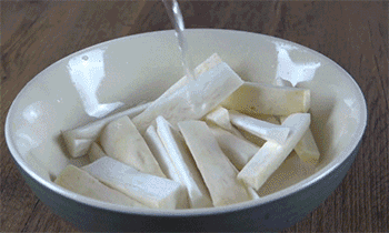 【椒盐杏鲍菇】腌制