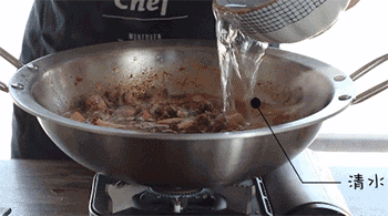 【姜爆鸭子】加水