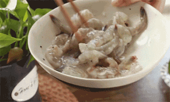 【巴西风味椰奶虾】搅拌