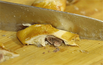 【豉油鸡】鸡肉切块