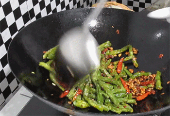 【干煸豆角】调味