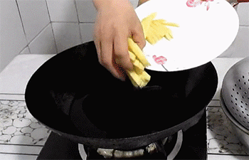 【蒜台烧土豆条】炸土豆条