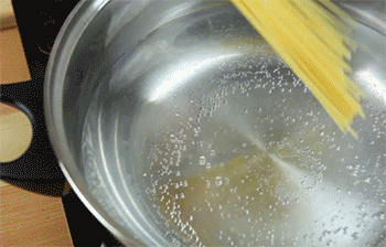 【奶油虾仁意面】煮意面