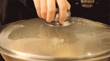 【黄豆焖猪蹄】炖煮