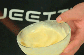 【金丝虾球】搅拌