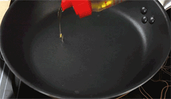 【意大利肉酱面】热锅起油