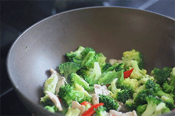 【西兰花炒肉】调味
