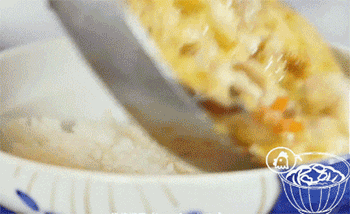 【亲子丼】装碗