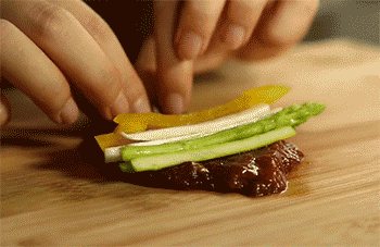 【三色牛肉卷】卷