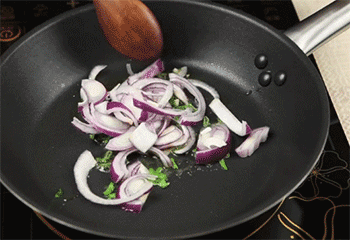 【火腿炒面】炒香