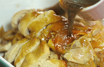 【豉油鸡】淋酱汁