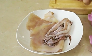 【香辣鱿鱼】主要食材