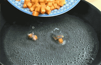 【土豆色拉】焯水