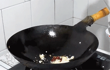 【鱼香茄子条】爆香