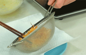 【金丝虾球】捞出