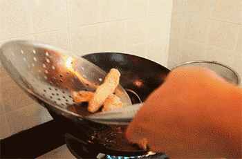 【贵妃鸡翅】翻炒