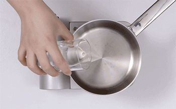 【香煎三文鱼】制作酱汁