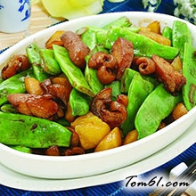 土豆焖豆角的做法
