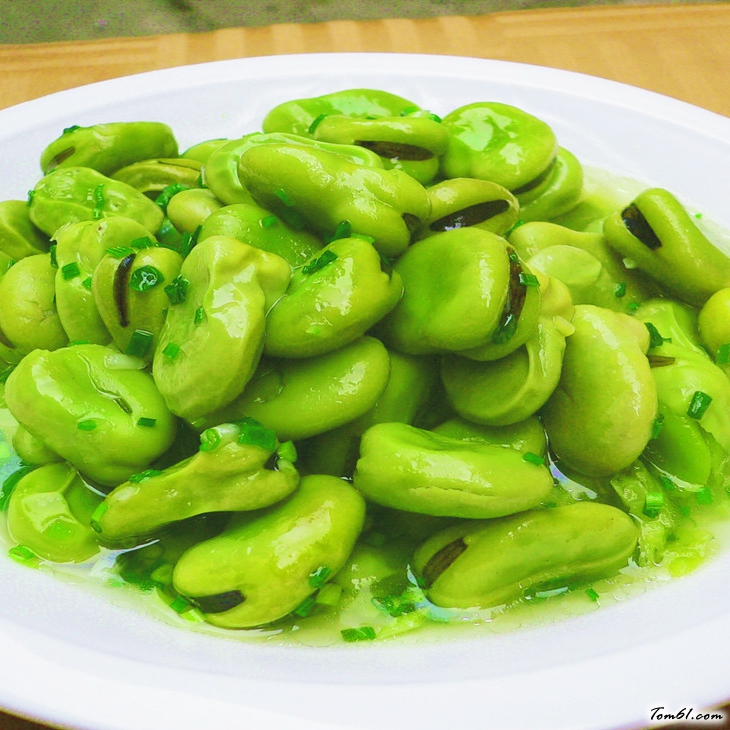 葱油蚕豆的做法