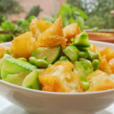 【丝瓜毛豆炒老油条】成品图