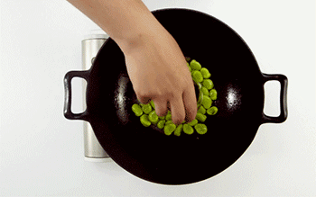 【葱油蚕豆】加生抽