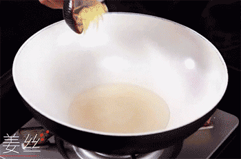 【嫩牛炒乌冬面】炒牛肉