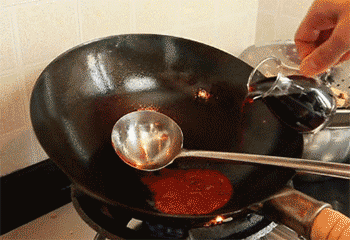 【贵妃鸡翅】加入红酒