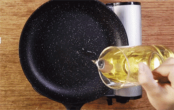 【秘制酱香豆腐】煎豆腐