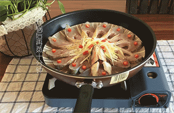 【孔雀开屏武昌鱼】蒸