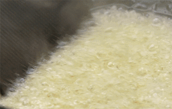 【蒜泥粉丝蒸扇贝】蒜蓉煸香