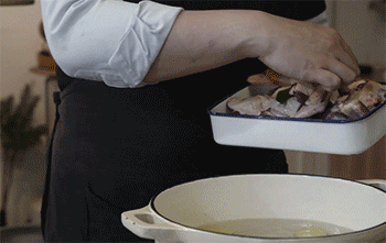 【姜汁焖番鸭】焯水