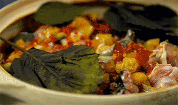 【砂锅牛蛙】焖烧