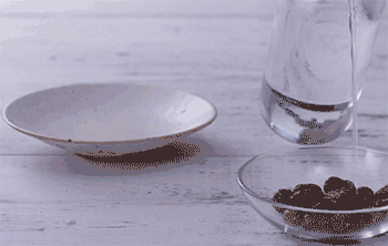 【荷叶鸡】泡水