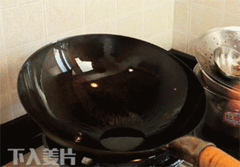 【荷兰豆炒腊肉】下姜片