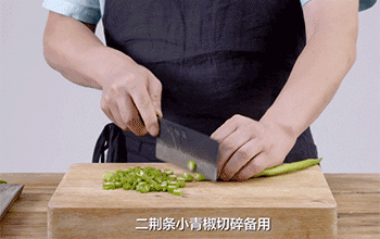 【鸡米芽菜】小青椒