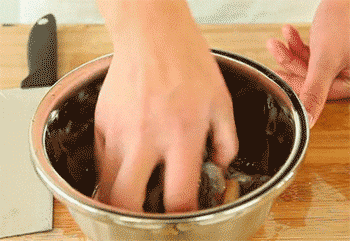 【椒盐泥鳅】抓匀