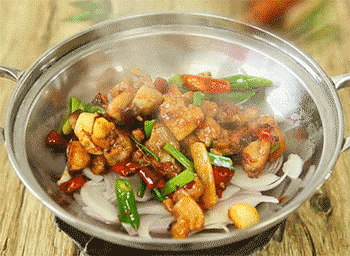 【干锅鸡】出锅