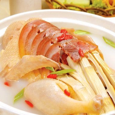 【笋干老鸭煲】成品图