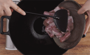 【干炒排骨】炒排骨